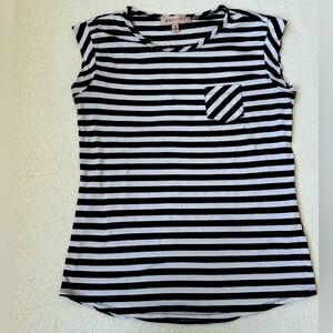 🌟 FLASH SALE - Philosophy Shirt - Size XS